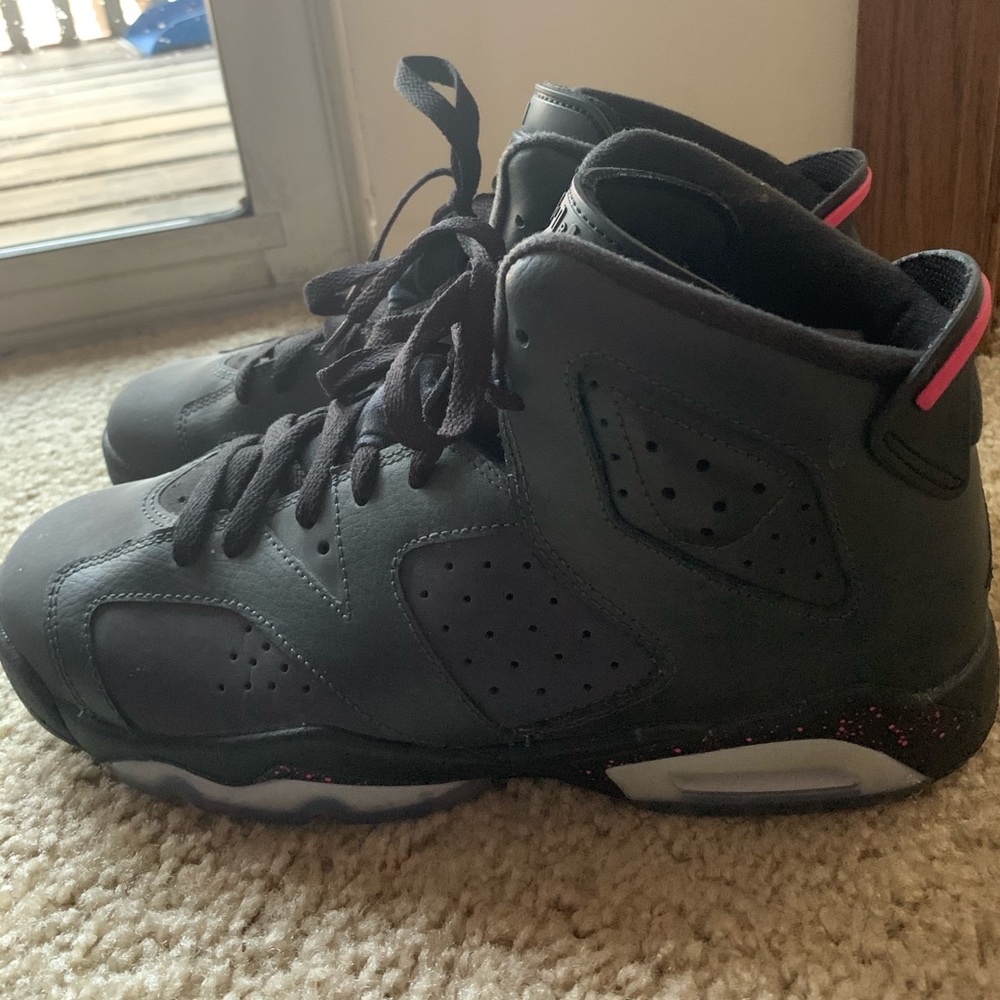 Air Jordan 6 GS Hyper pink